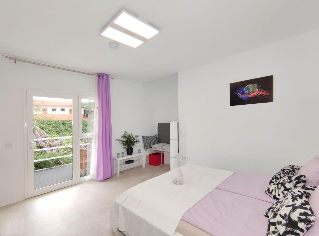 Apartments Fantastico Puerto De La Cruz With Balcony, Terrace, Air Conditioning And Free Parking, Ideal For Couples And Solo Travelers Exterior photo