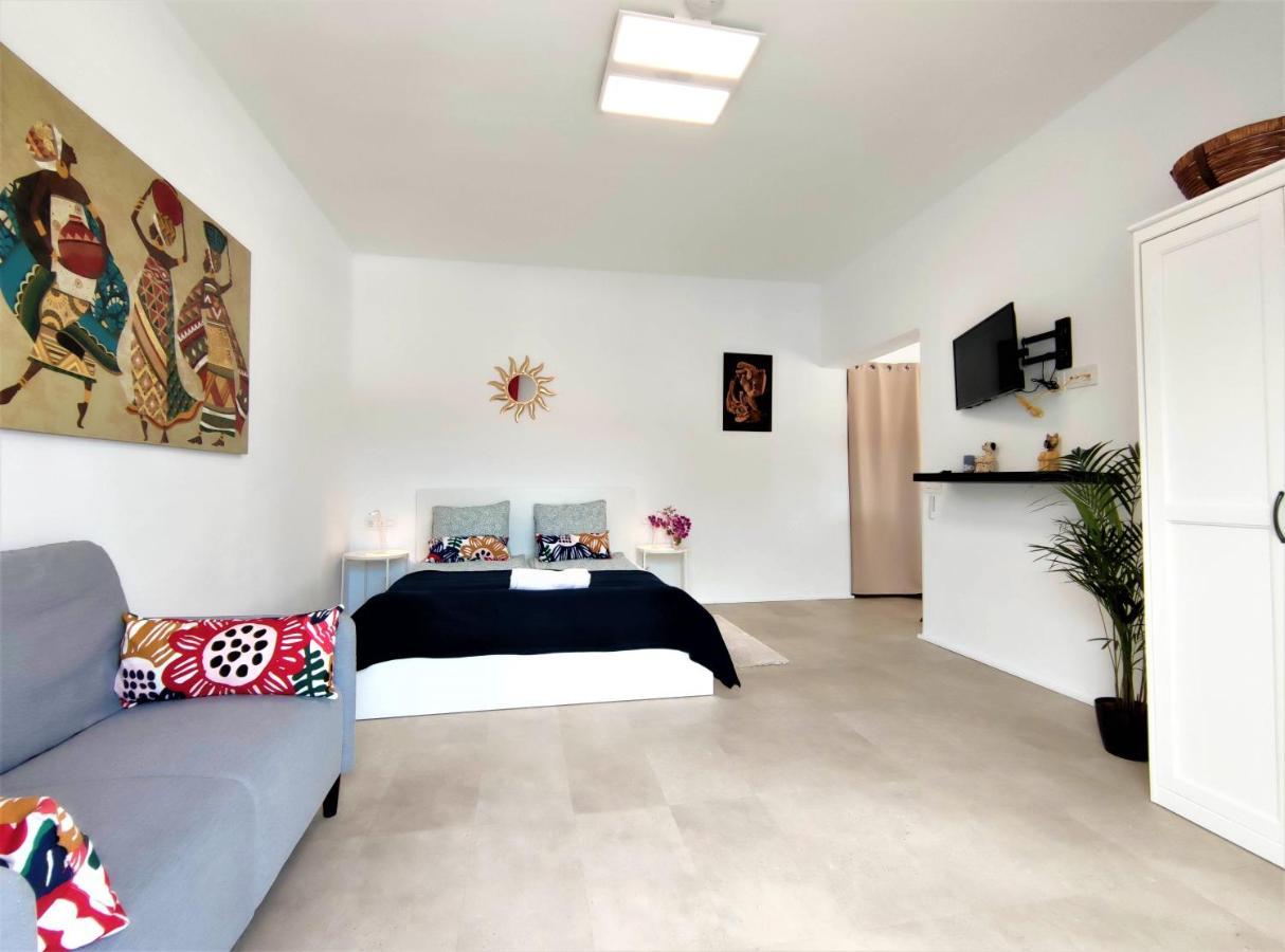 Apartments Fantastico Puerto De La Cruz With Balcony, Terrace, Air Conditioning And Free Parking, Ideal For Couples And Solo Travelers Exterior photo