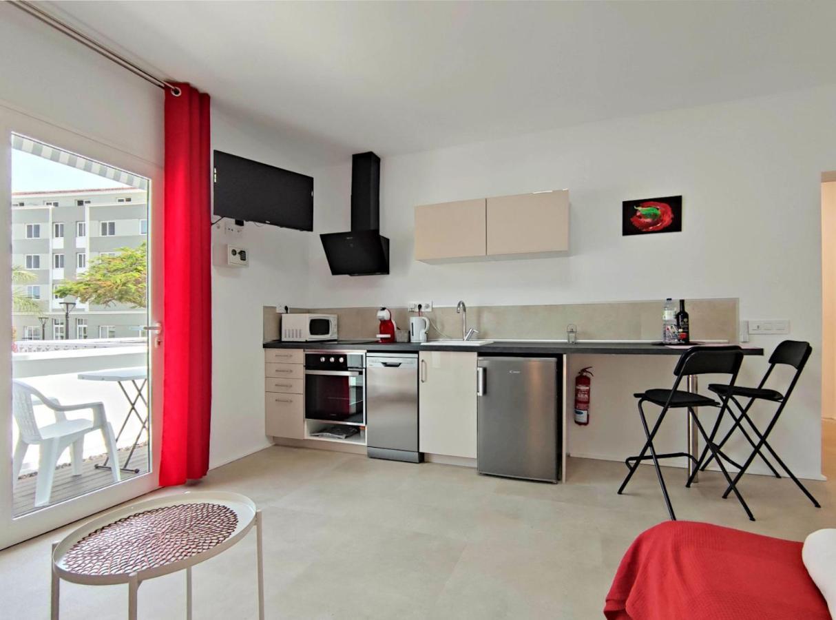 Apartments Fantastico Puerto De La Cruz With Balcony, Terrace, Air Conditioning And Free Parking, Ideal For Couples And Solo Travelers Exterior photo