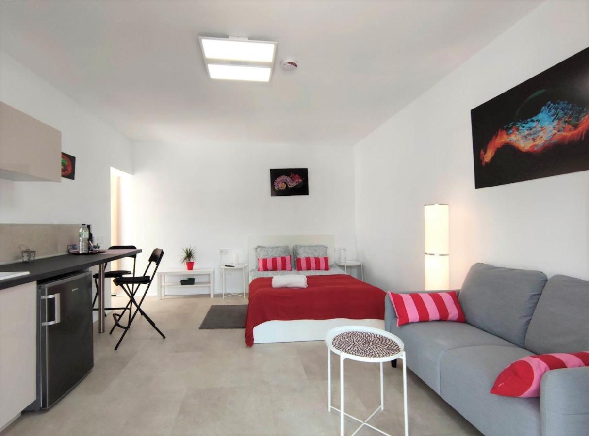 Apartments Fantastico Puerto De La Cruz With Balcony, Terrace, Air Conditioning And Free Parking, Ideal For Couples And Solo Travelers Exterior photo